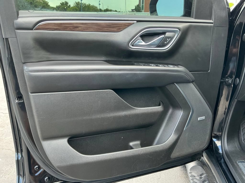 Used 2021 Chevrolet Tahoe Z71 AWD/4WD image 15