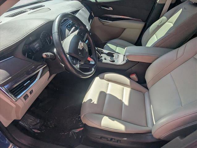 Used 2023 Cadillac XT4 Luxury image 15