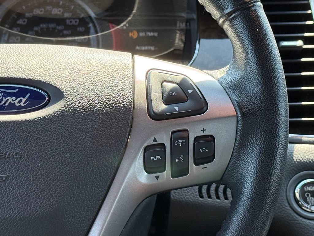 Used 2018 Ford Taurus Limited FWD image 10