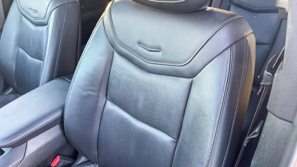 Used 2024 Cadillac XT6 Premium Luxury FWD image 29
