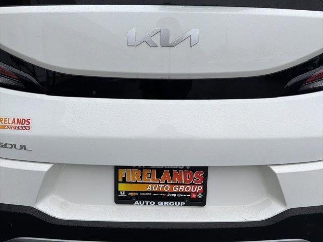 Used 2025 Kia Soul EX image 10