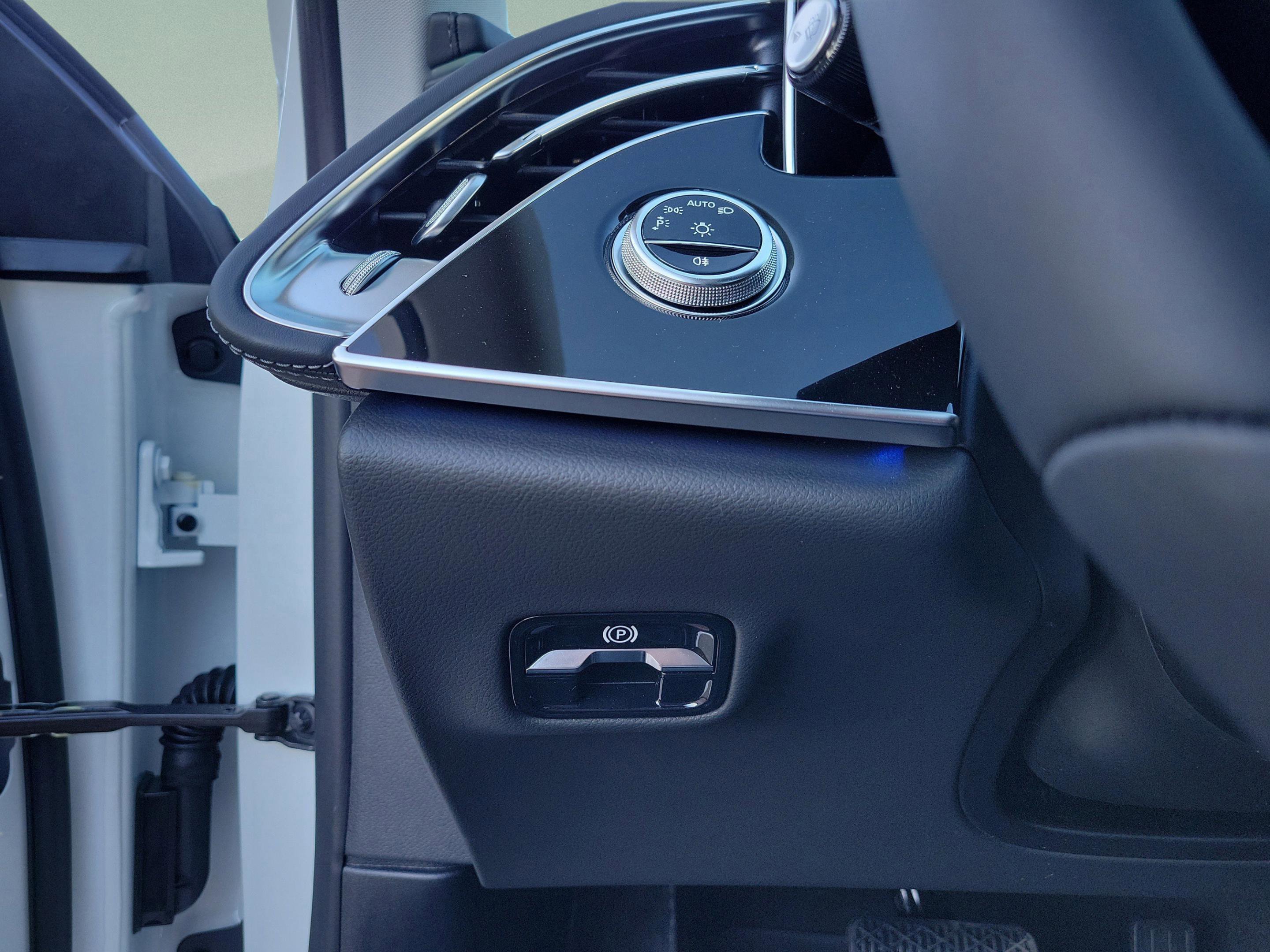 New 2026 Mercedes-Benz E 350 Sedan image 25