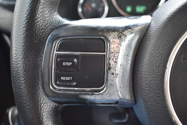 Used 2016 Jeep Wrangler Sport AWD/4WD image 17