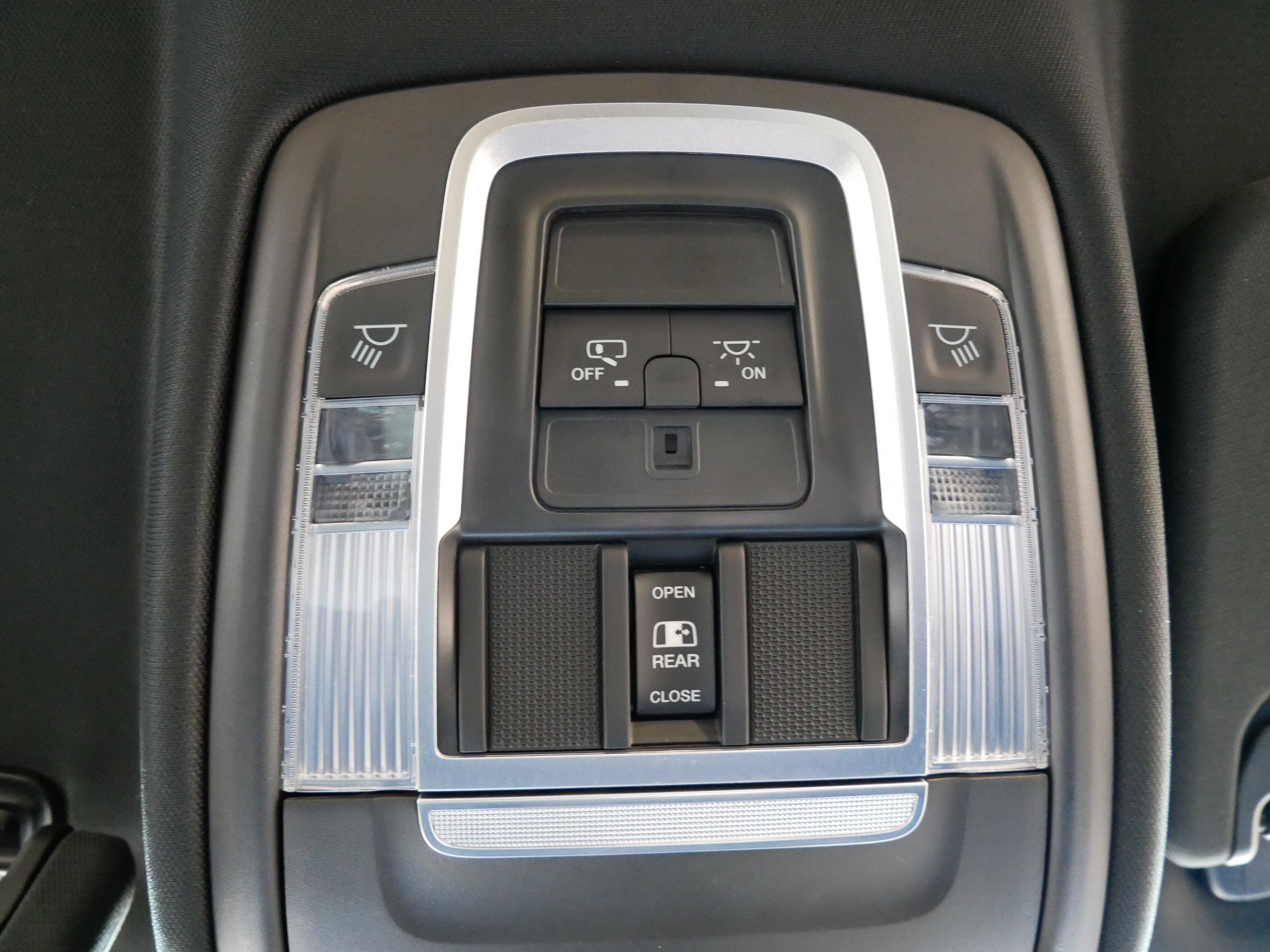 Used 2021 RAM 1500 Sport image 24