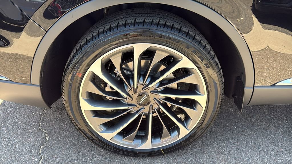 New 2026 Lincoln Aviator Reserve w/ Luxury Package RWD image 23