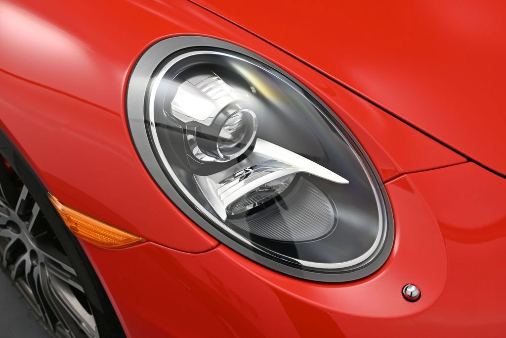 Certified 2016 Porsche 911 Targa 4S AWD/4WD image 23