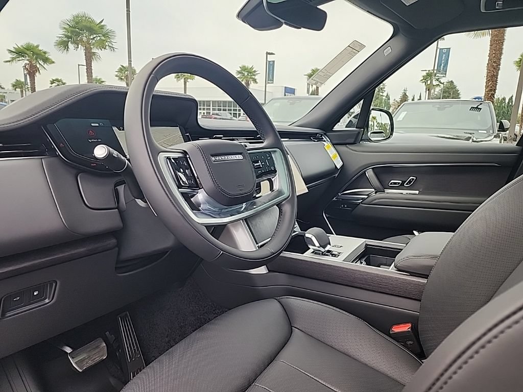 New 2026 Land Rover Range Rover SE AWD/4WD image 11
