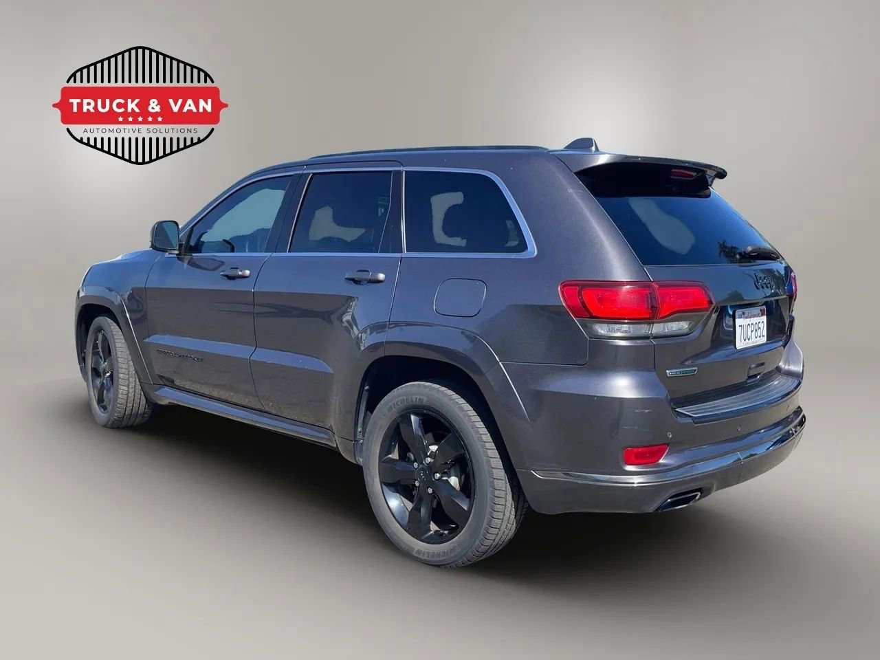 Used 2015 Jeep Grand Cherokee High Altitude RWD image 5