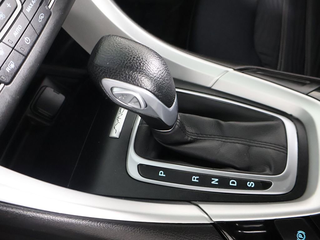 Used 2016 Ford Fusion SE FWD image 37