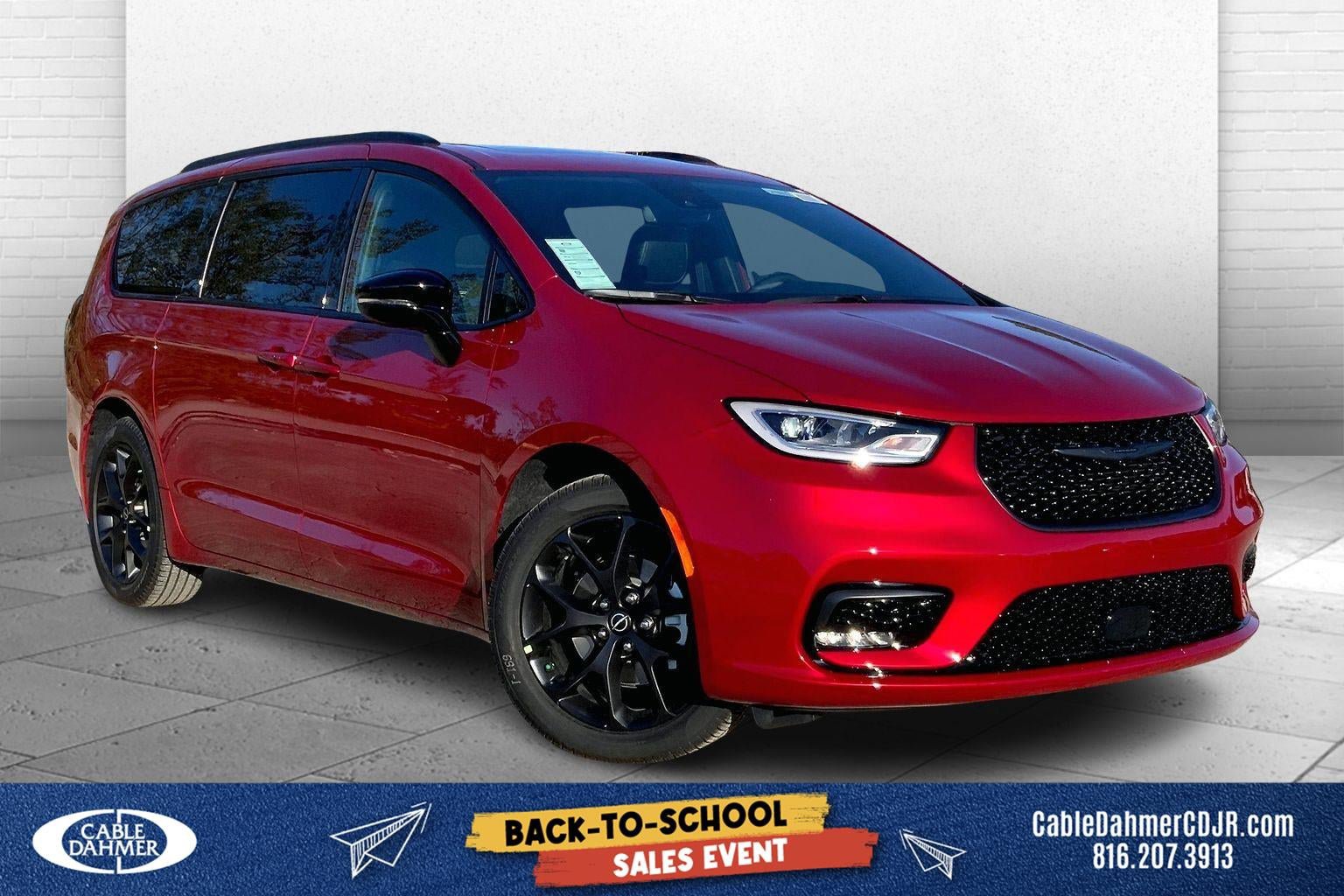 New 2026 Chrysler Pacifica Select w/ S Appearance Package