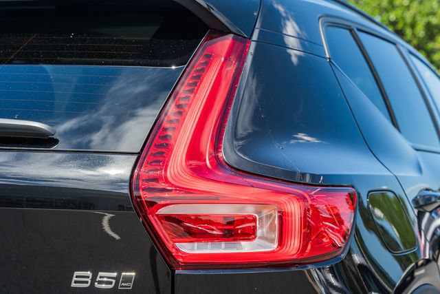 New 2026 Volvo XC40 B5 Plus w/ Protection Package Premier AWD/4WD image 7