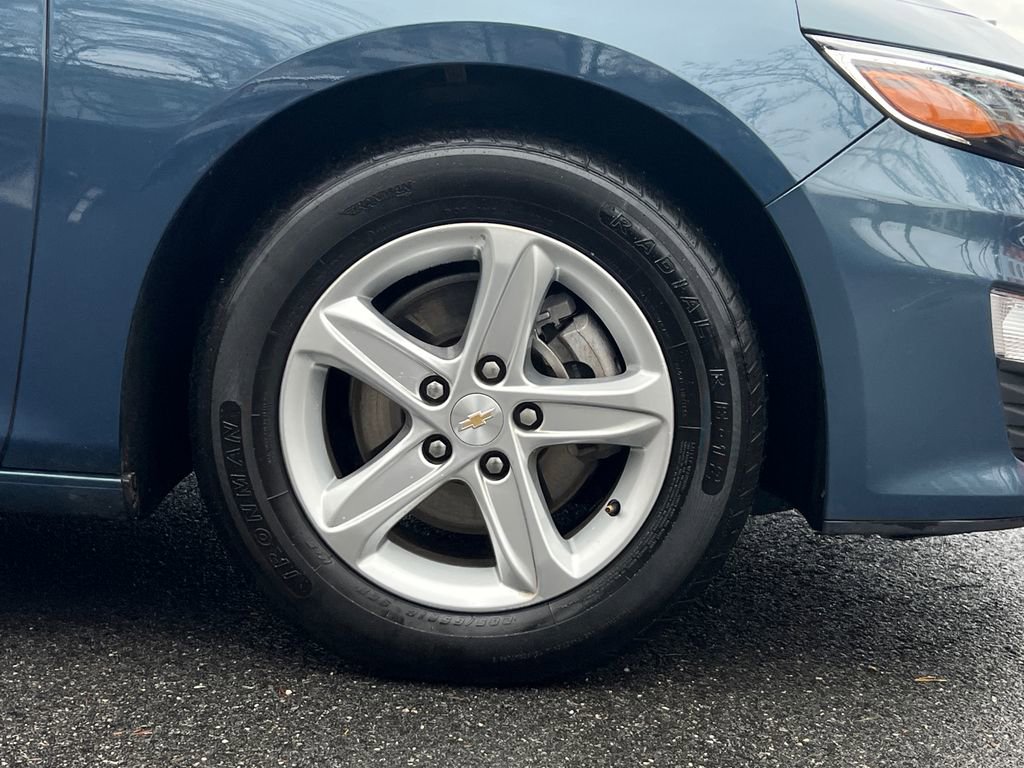 Used 2024 Chevrolet Malibu LT image 9