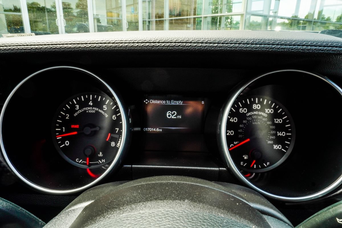 Used 2019 Ford Mustang GT Premium w/ GT Performance Package RWD image 27