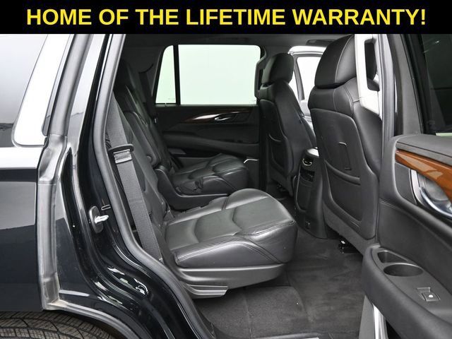 Used 2020 Cadillac Escalade Premium Luxury image 48