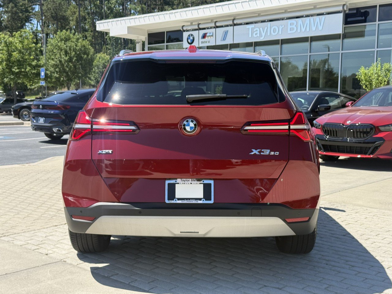 Certified 2025 BMW X3 xDrive30i AWD/4WD image 5