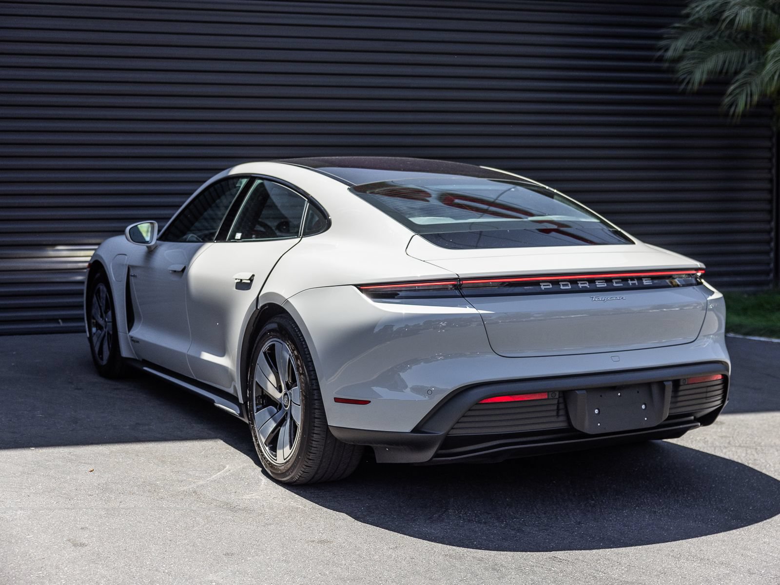 Certified 2023 Porsche Taycan RWD image 3