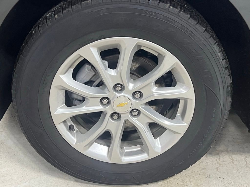 Used 2021 Chevrolet Equinox LT image 9