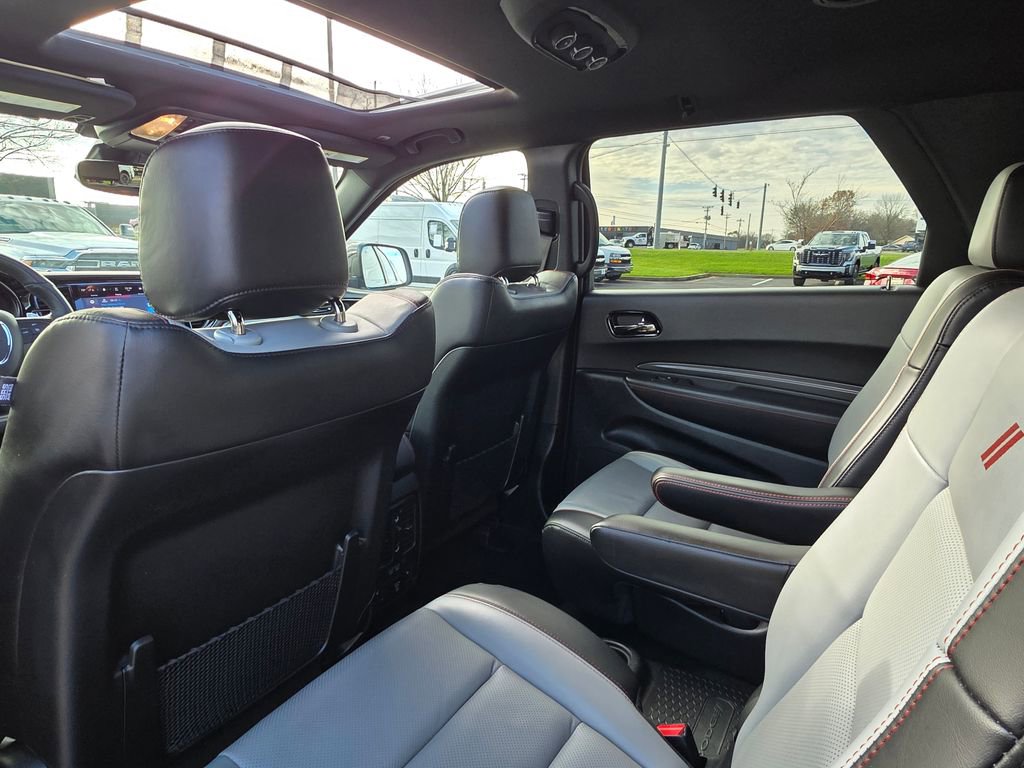 Used 2024 Dodge Durango GT image 28