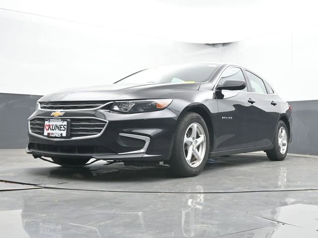 Used 2017 Chevrolet Malibu LS FWD image 25