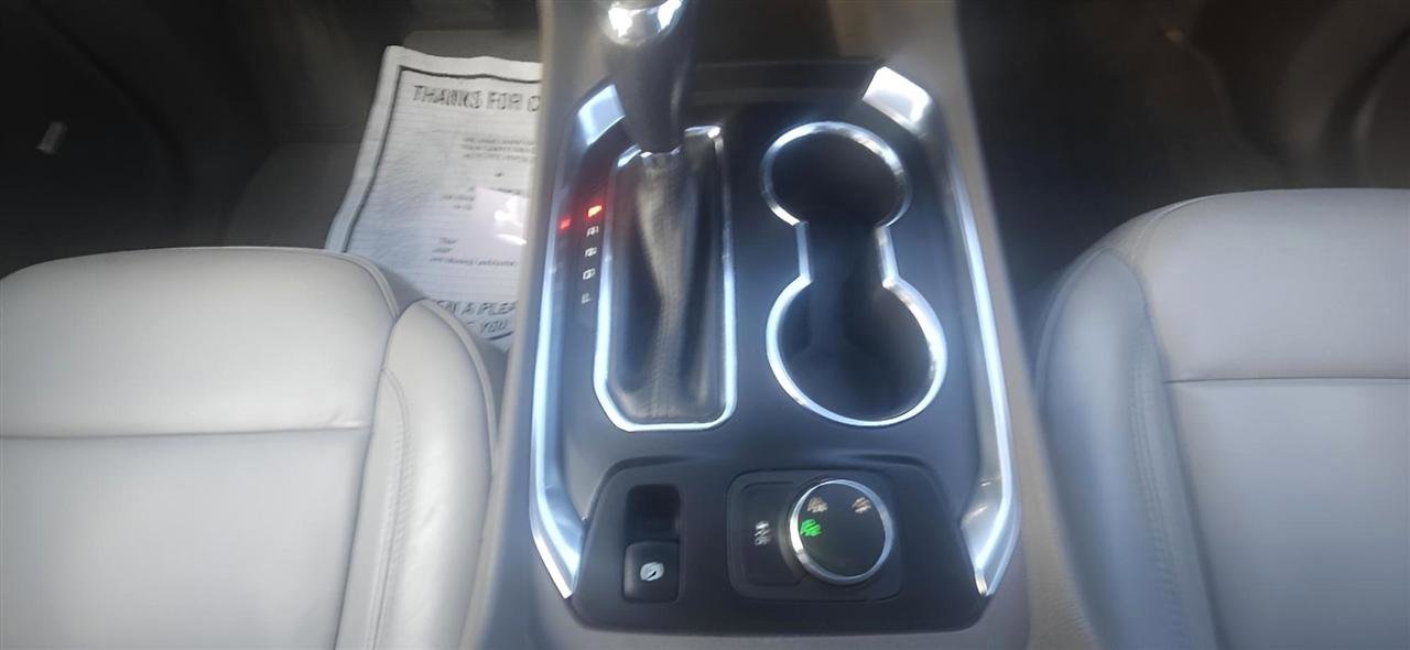 Used 2018 Chevrolet Traverse LT AWD/4WD image 15