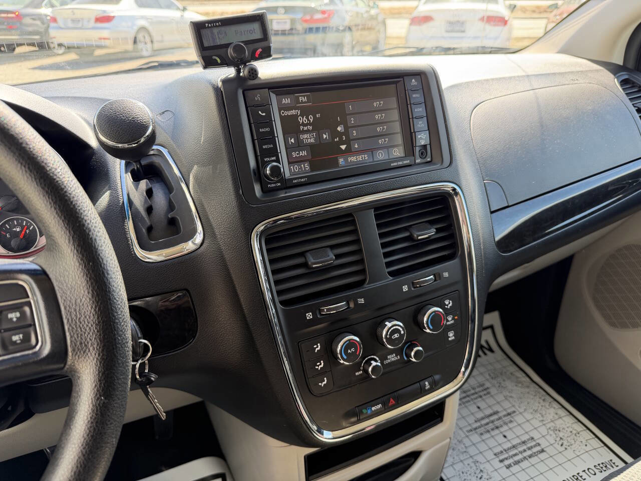 Used 2017 Dodge Grand Caravan SE w/ Power Window Group image 14