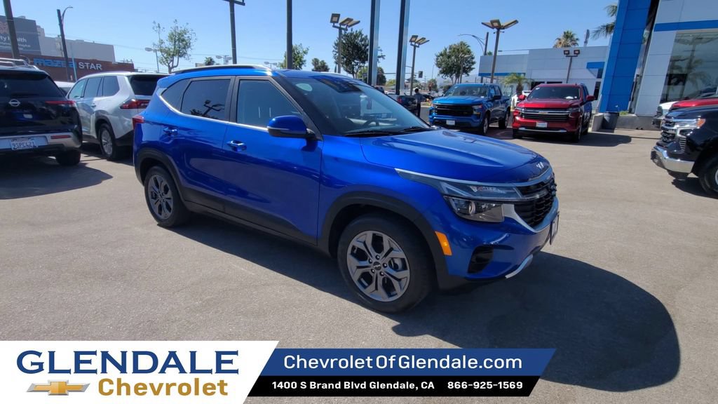 Used 2024 Kia Seltos S FWD image 2
