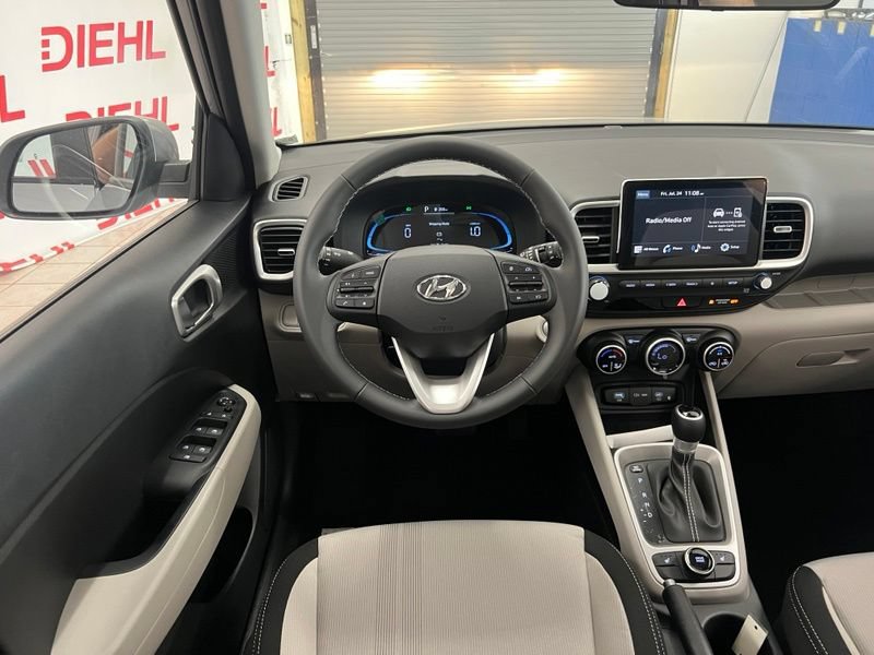 New 2026 Hyundai Venue SEL FWD image 26