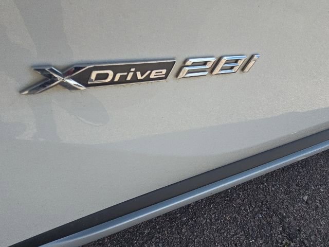 Used 2016 BMW X1 xDrive28i AWD/4WD image 4