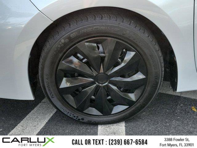 Used 2019 Toyota Corolla LE image 8