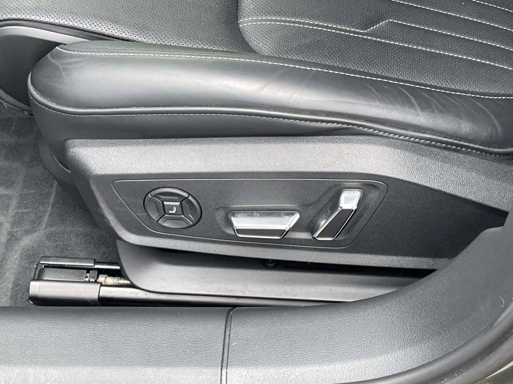 Used 2022 Audi S6 Prestige image 19