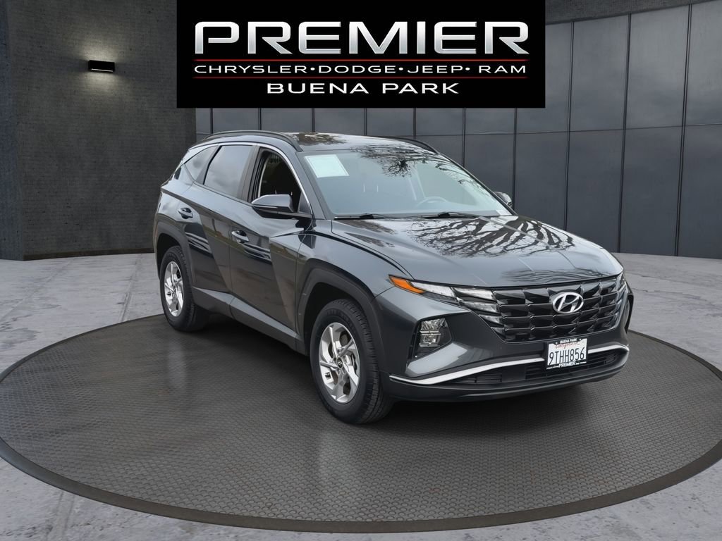 Used 2023 Hyundai Tucson SEL image 2