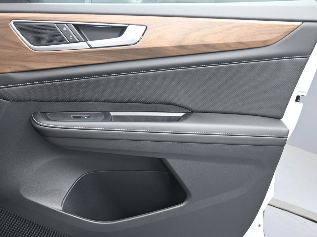 New 2026 Volkswagen Atlas SE FWD image 29
