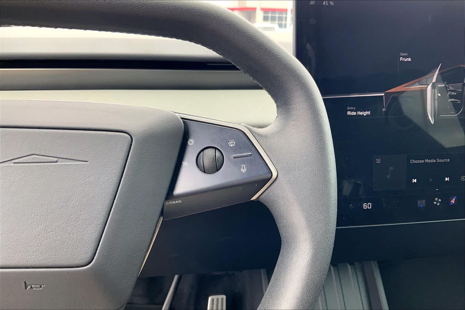 Used 2025 Tesla Cybertruck AWD Crew Cab image 24