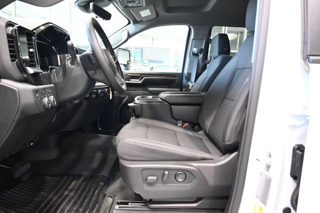 New 2026 Chevrolet Silverado 3500 LT w/ All Star Edition AWD/4WD image 13