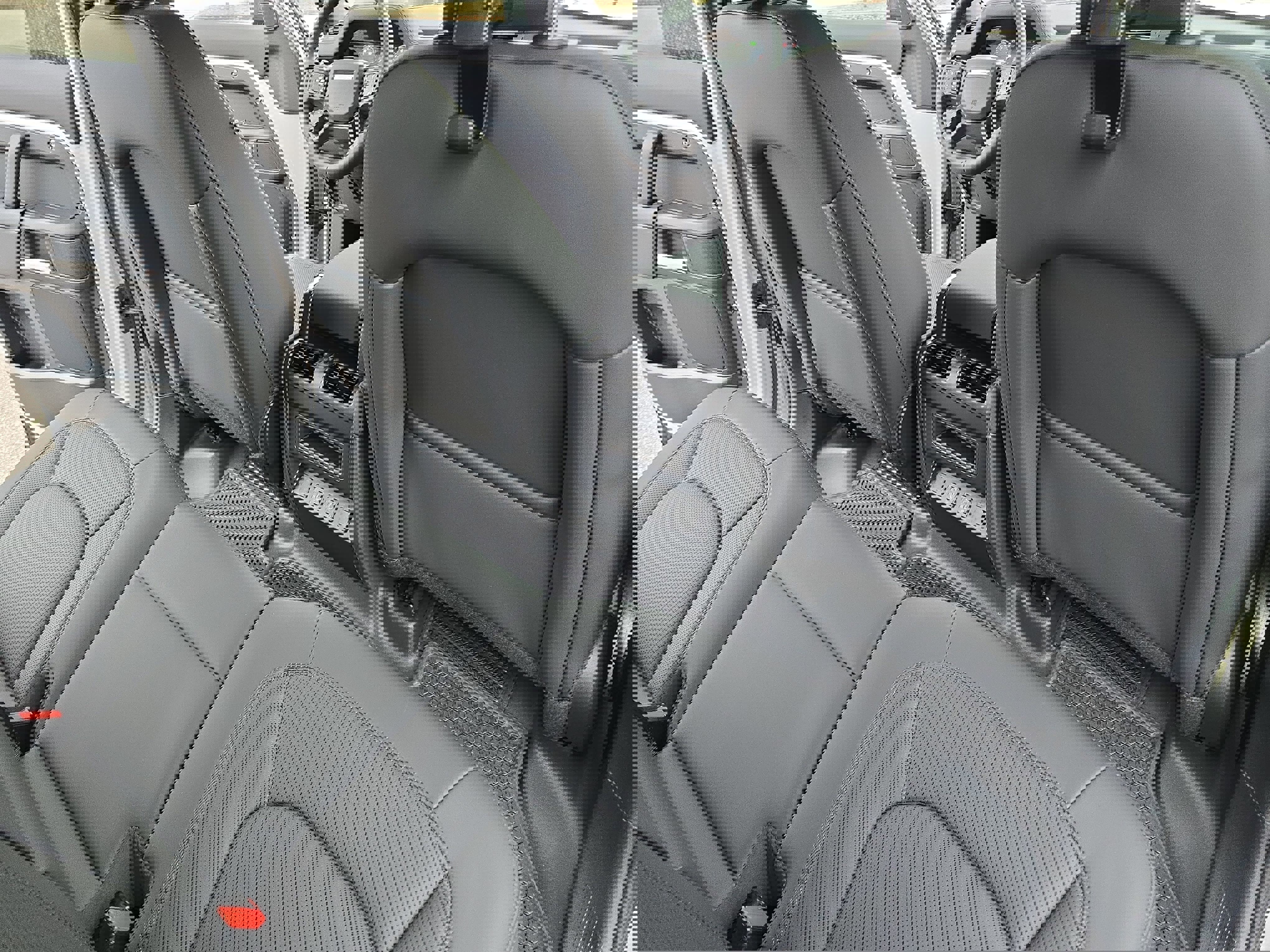 New 2026 Land Rover Defender 110 S image 11