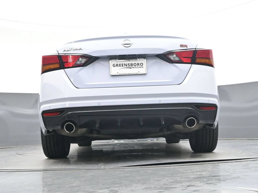 Used 2025 Nissan Altima 2.5 SR FWD image 36