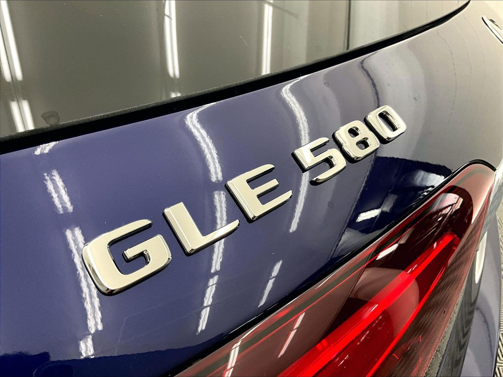New 2026 Mercedes-Benz GLE 580 4MATIC image 13