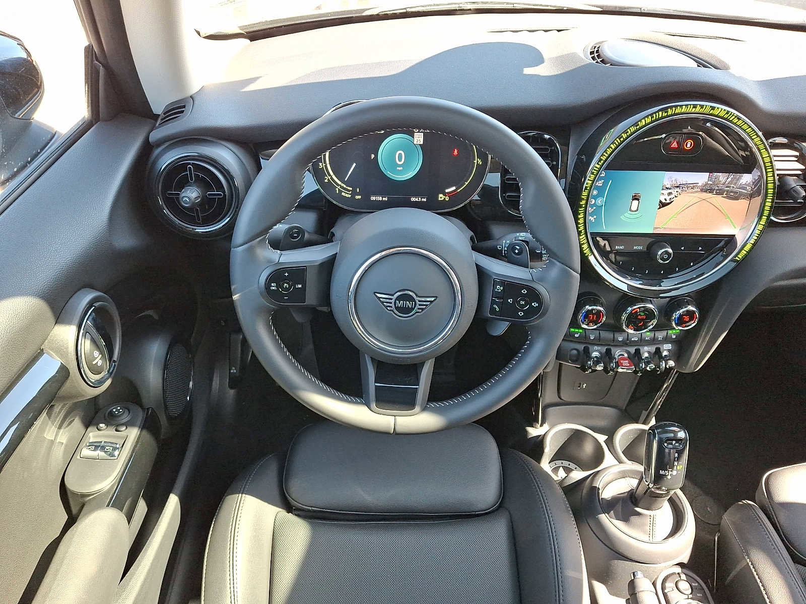 Certified 2024 MINI Cooper S image 11