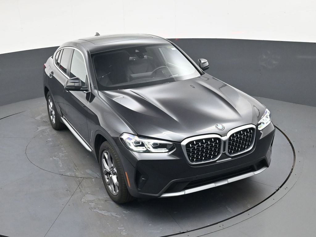 Used 2025 BMW X4 xDrive30i image 25