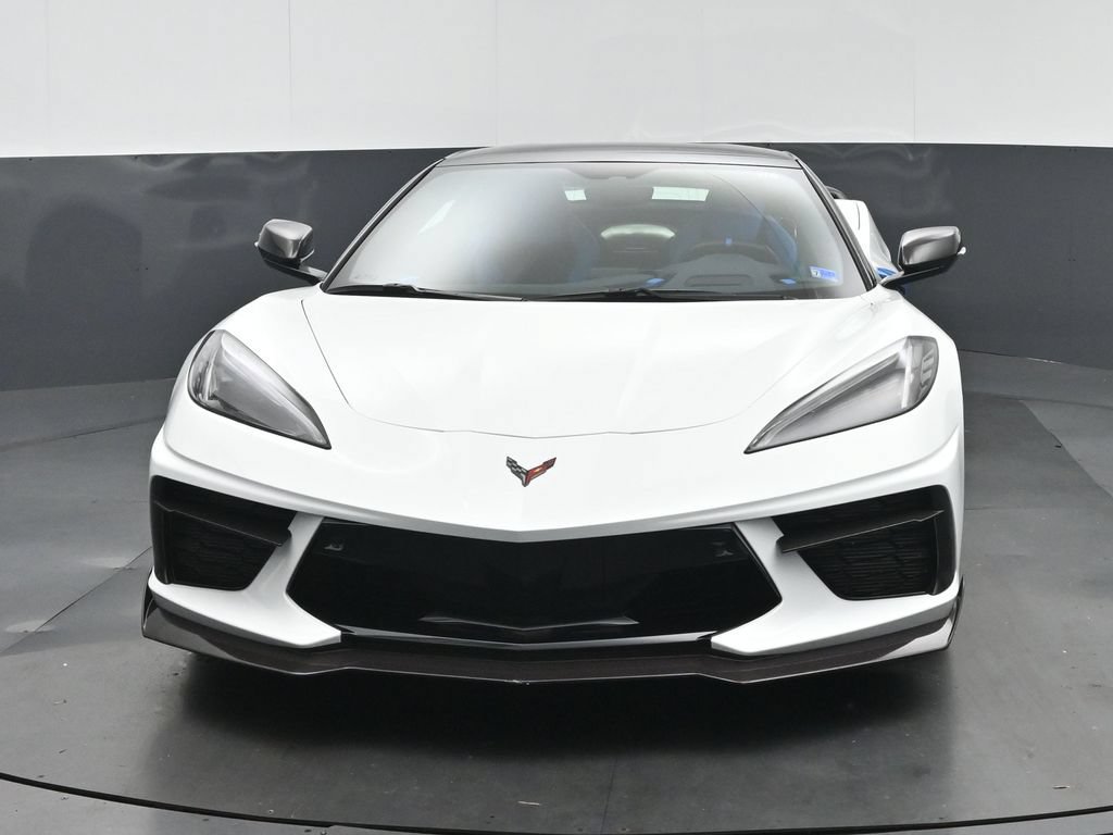 Used 2021 Chevrolet Corvette Stingray Premium Conv w/ Z51 Performance Package RWD image 2