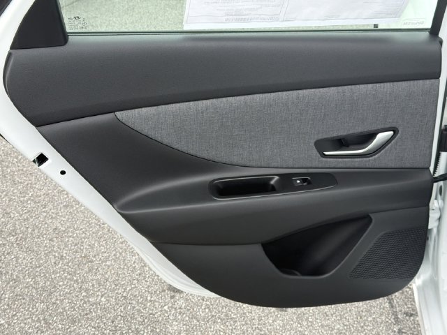 New 2026 Hyundai Elantra Limited FWD image 22