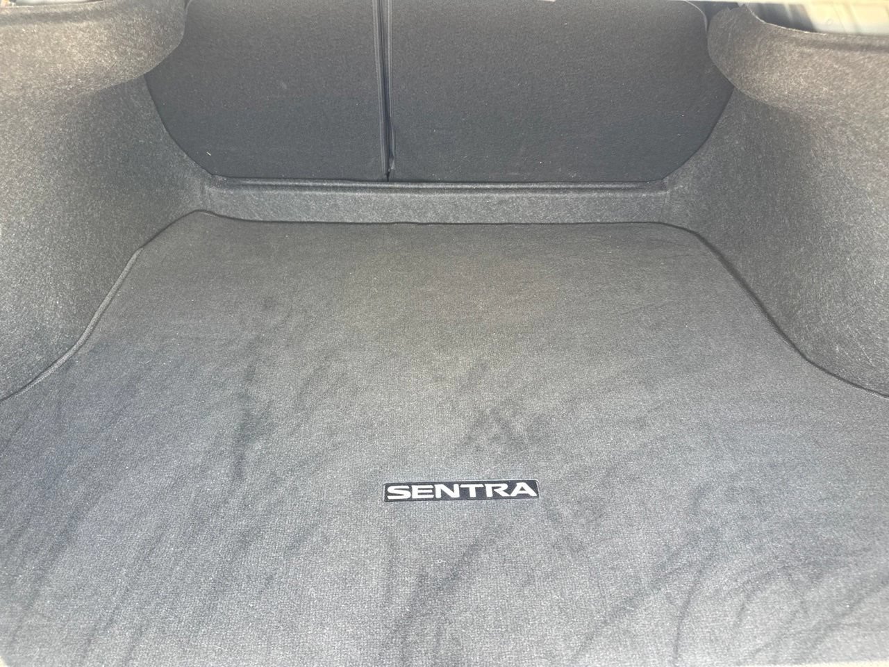 Certified 2024 Nissan Sentra SR w/ SR Premium Package FWD image 32