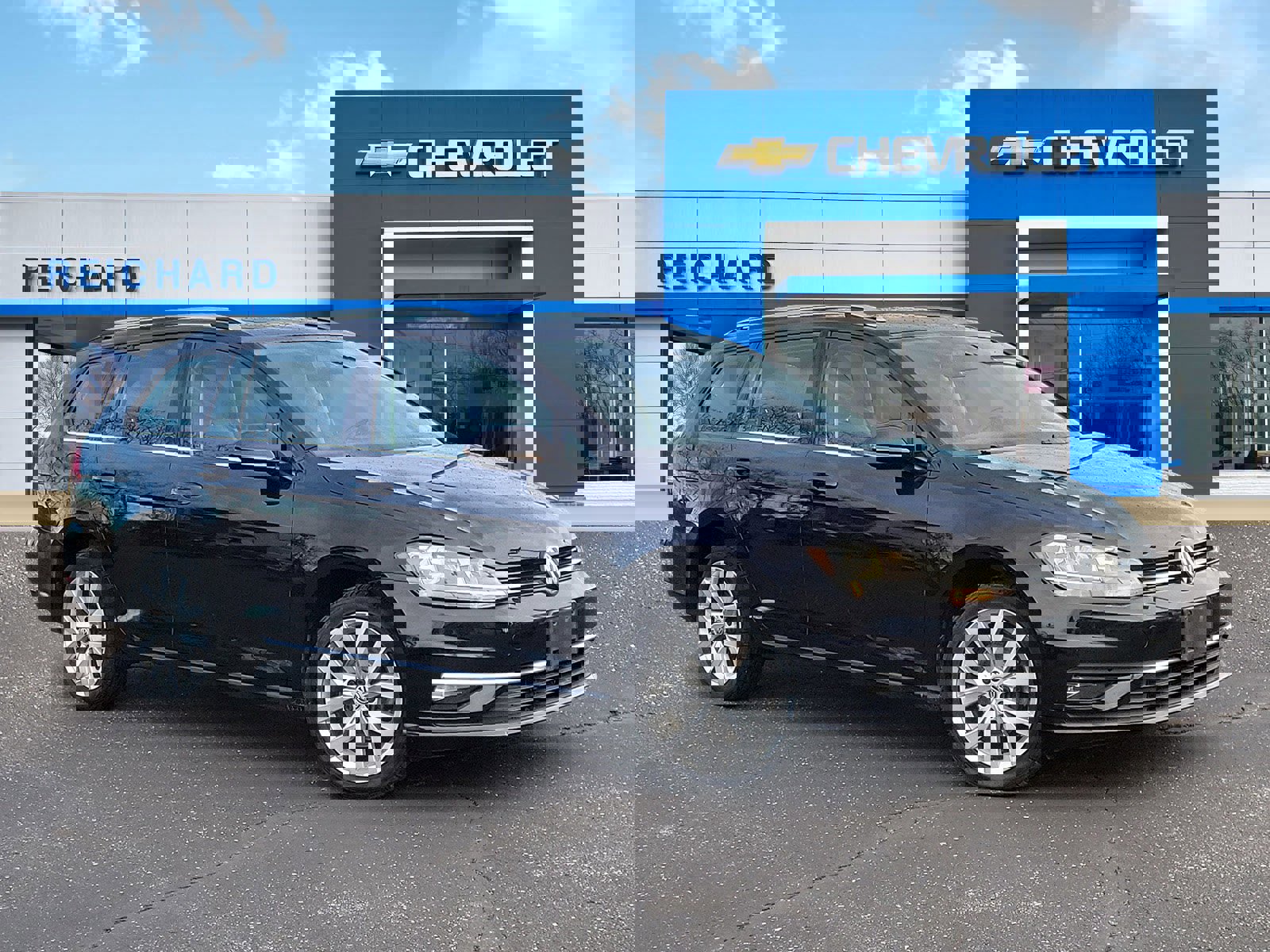 Used 2018 Volkswagen Golf SEL image 1