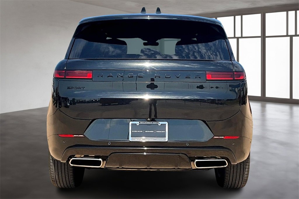 Used 2024 Land Rover Range Rover Sport Dynamic SE image 4