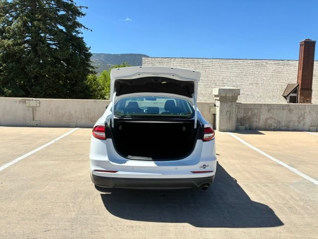 Used 2019 Ford Fusion SE FWD image 8