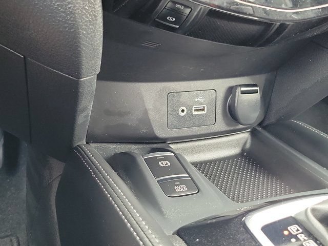 Certified 2019 Nissan Rogue SL w/ Premium Package FWD image 28