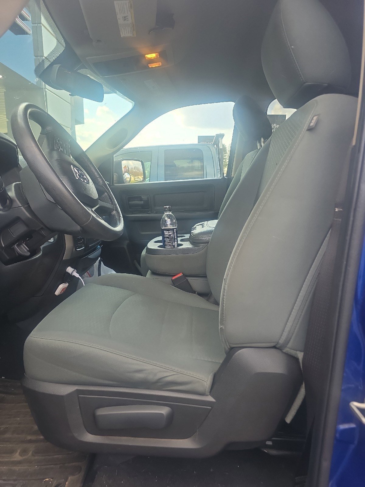 Used 2015 RAM 1500 Express image 8