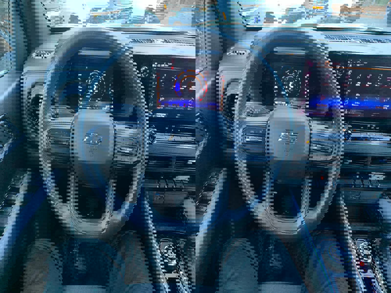 Certified 2023 Chevrolet Colorado Trail Boss w/ Advanced Trailering Package image 16