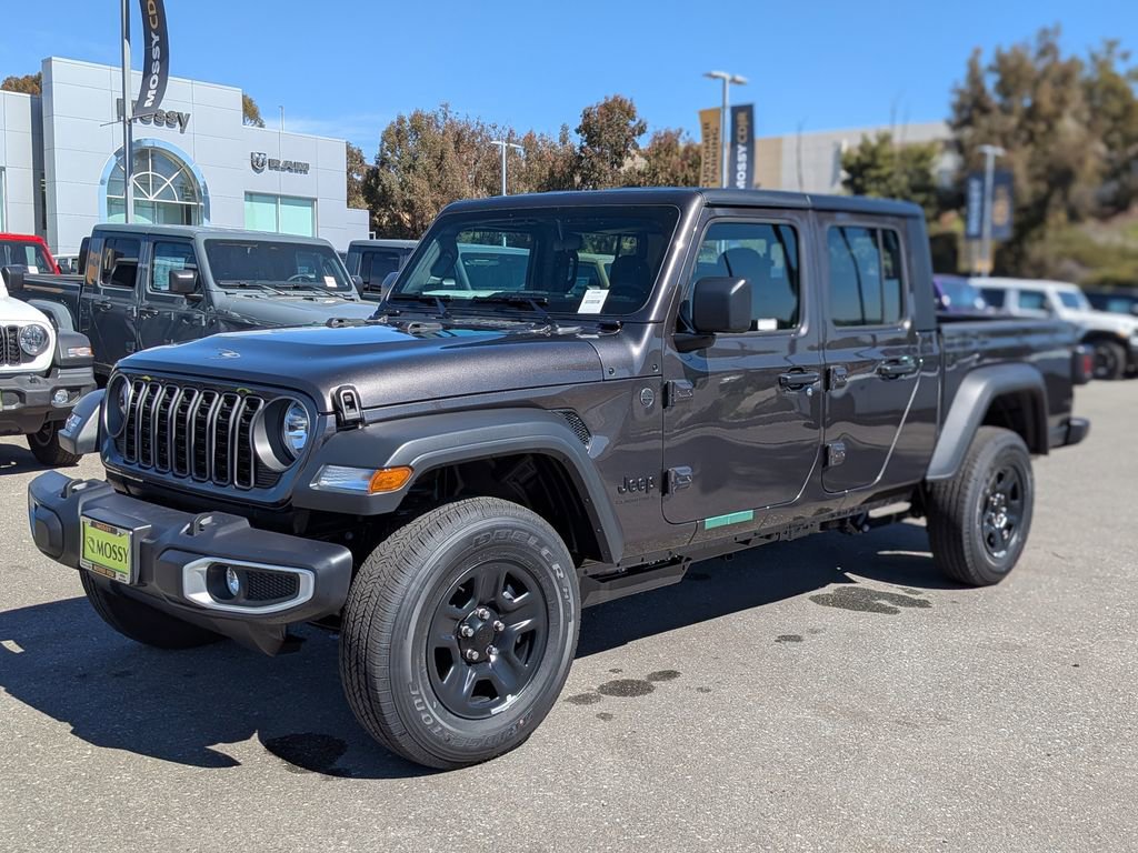 New 2026 Jeep Gladiator Sport AWD/4WD image 1