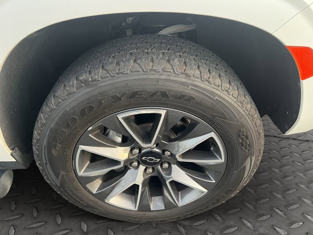 Certified 2023 Chevrolet Tahoe Z71 w/ Z71 Off-Road Package image 23